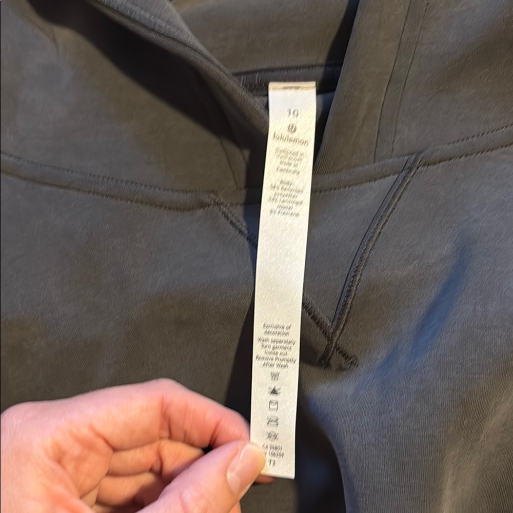 lululemon/ peloton collab Gray Knit Sweater - Picture 4 of 5